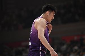 媒体人：广州已用最大诚意报价陈国豪 北控要在8月15前定是否匹配