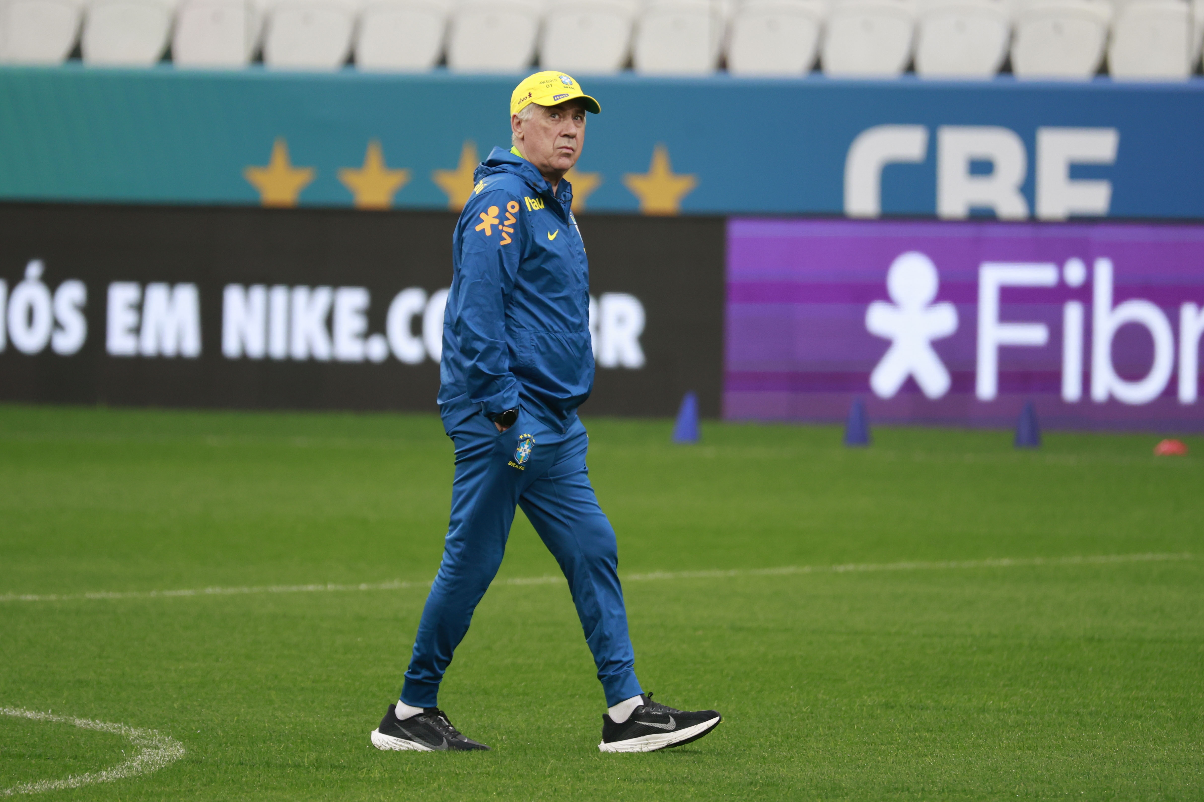 开云棋牌官网下载地址-安切洛蒂现场考察博塔弗戈解放者杯赛球员表现