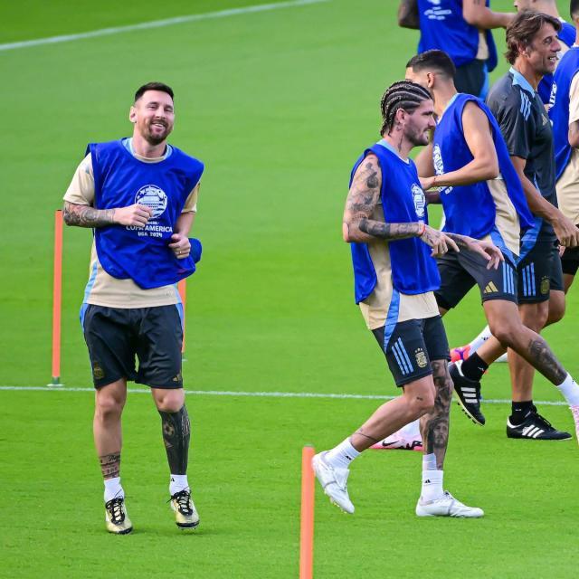 开云APP-德保罗：有梅西在这里，我们就有安全感