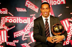 开云app官方下载-小罗：球员时代会穿着球衣就去夜店狂欢，想念比赛但不想念训练课