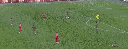 开云棋牌官网下载地址-【意甲】迪亚斯先下2城伤退 奥里吉传射 AC米兰4比1