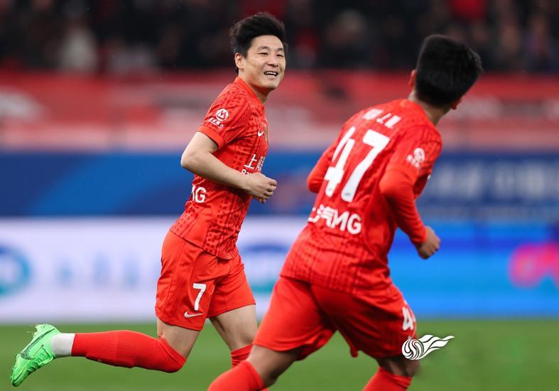 开云app官方下载-武磊仅用8分钟就称王！ 安佩姆数据因他更好看，加布评分倒数第二